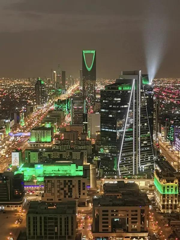 沙特阿拉伯将向提供巴基斯坦30亿美元财政支持，帮助巴基斯坦缓解外汇和财政压力，特