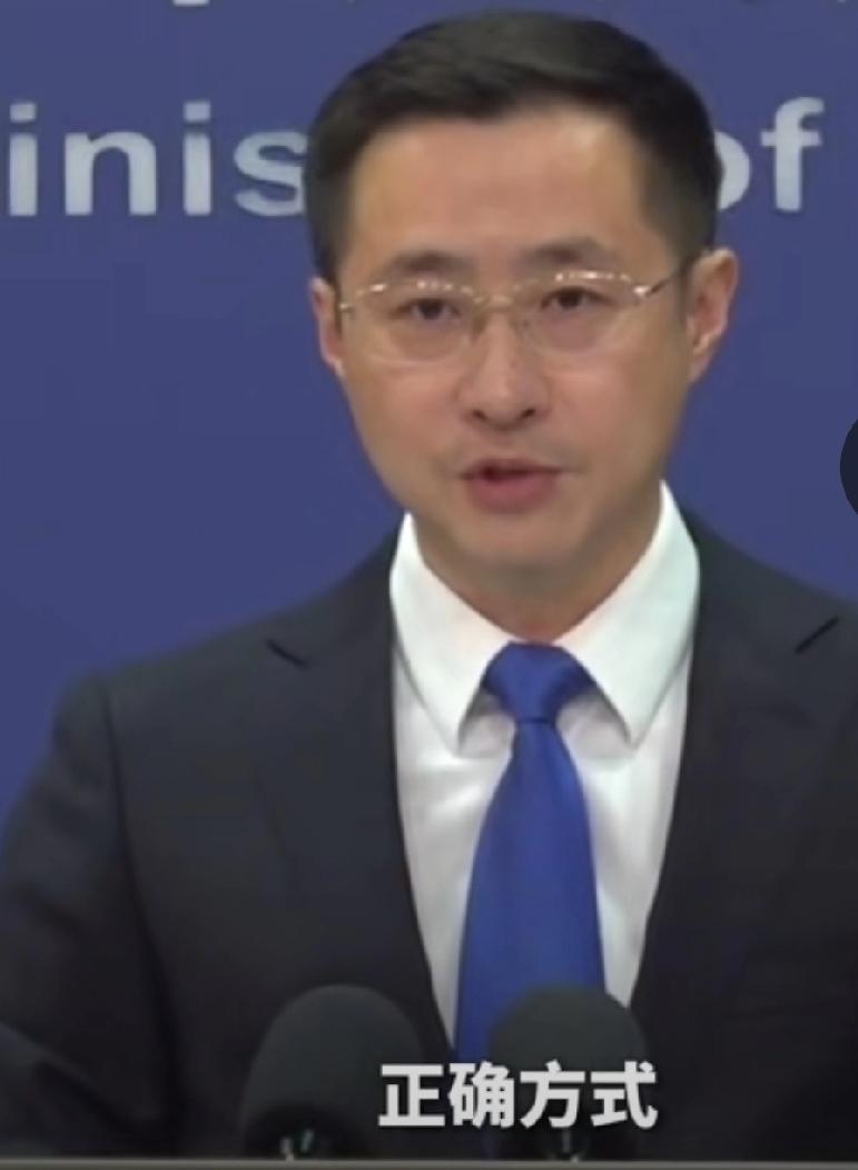巴基斯坦向美出售稀土矿，
已获中方首肯。
中巴“铁杆友谊”历久弥坚，
经得起考验