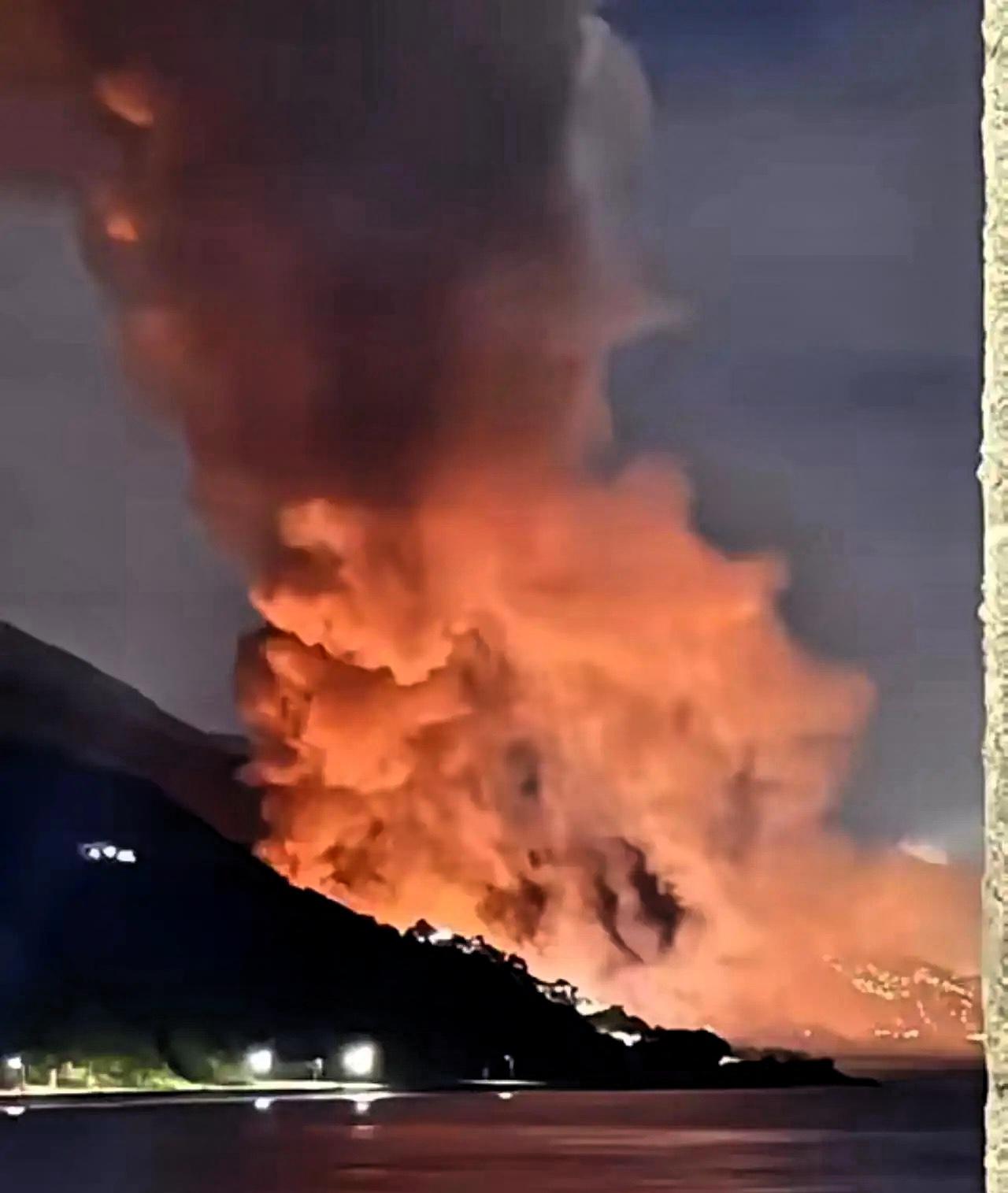 3月3日，局势再度升级，战斗进入第4天。以色列地面部队已整建制进入黎巴嫩南部，推