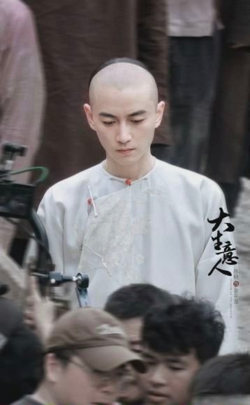 #大生意人杀青# 古代版商王传奇剧听着就是爽，看简介整个商业路线还横跨了南北，四