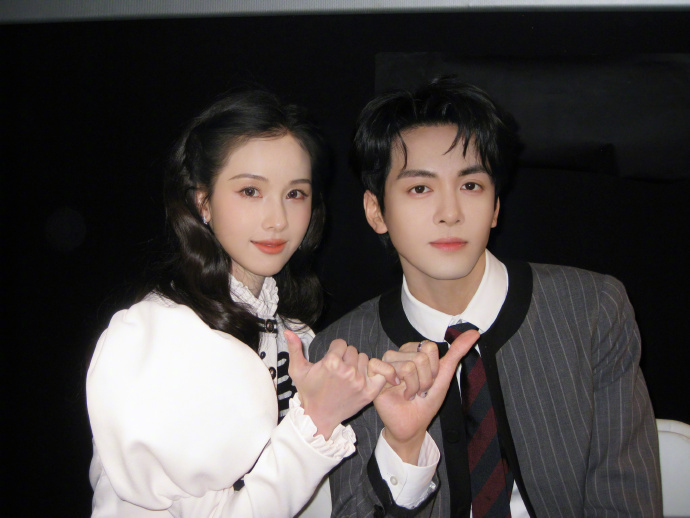 曾舜晞曾舜晞把虐恋剧本变纯爱战神曾舜晞的爱好拿得出手   曾舜晞月鳞绮纪把虐恋剧