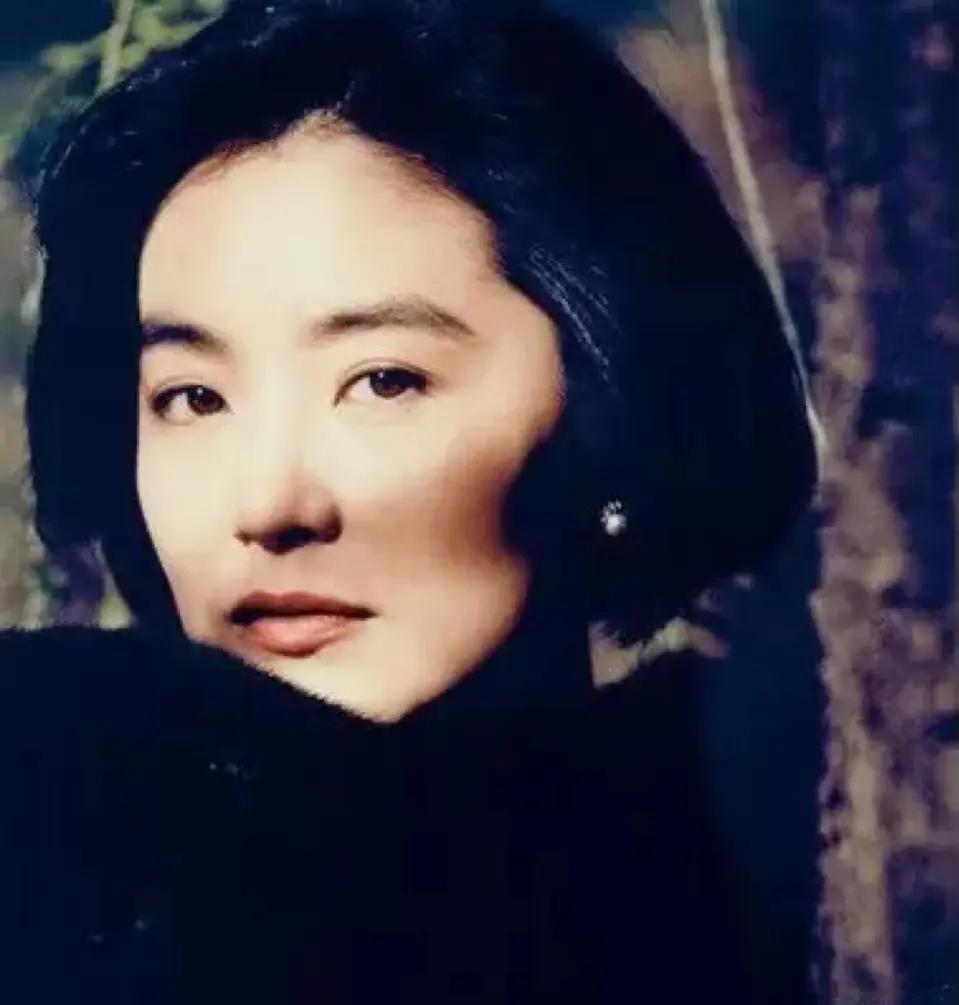 偏爱故事氛感港风女神
张曼玉。
偏爱豪迈大气古典美
林青霞

喜欢清冷仙气古风