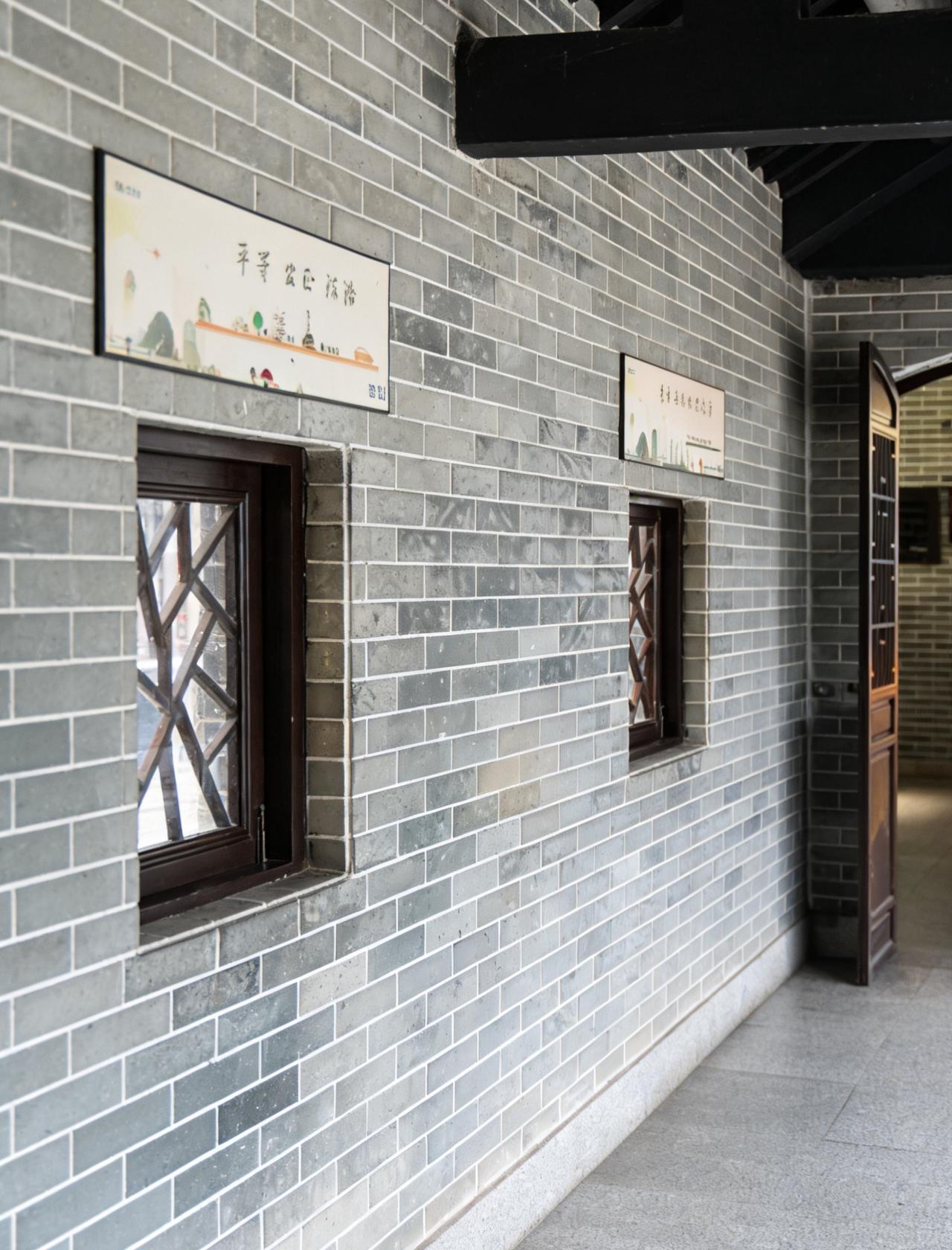 黄埔古港长廊｜穿越回清代的灰砖光影走廊
📍广州 黄埔古港-长廊
📍位置：广州