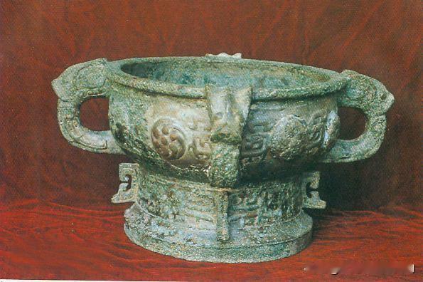 宜侯夨簋是个啥?它对研究春秋吴国的历史，有何重要的意义?吴国 春秋 西周 
宜侯