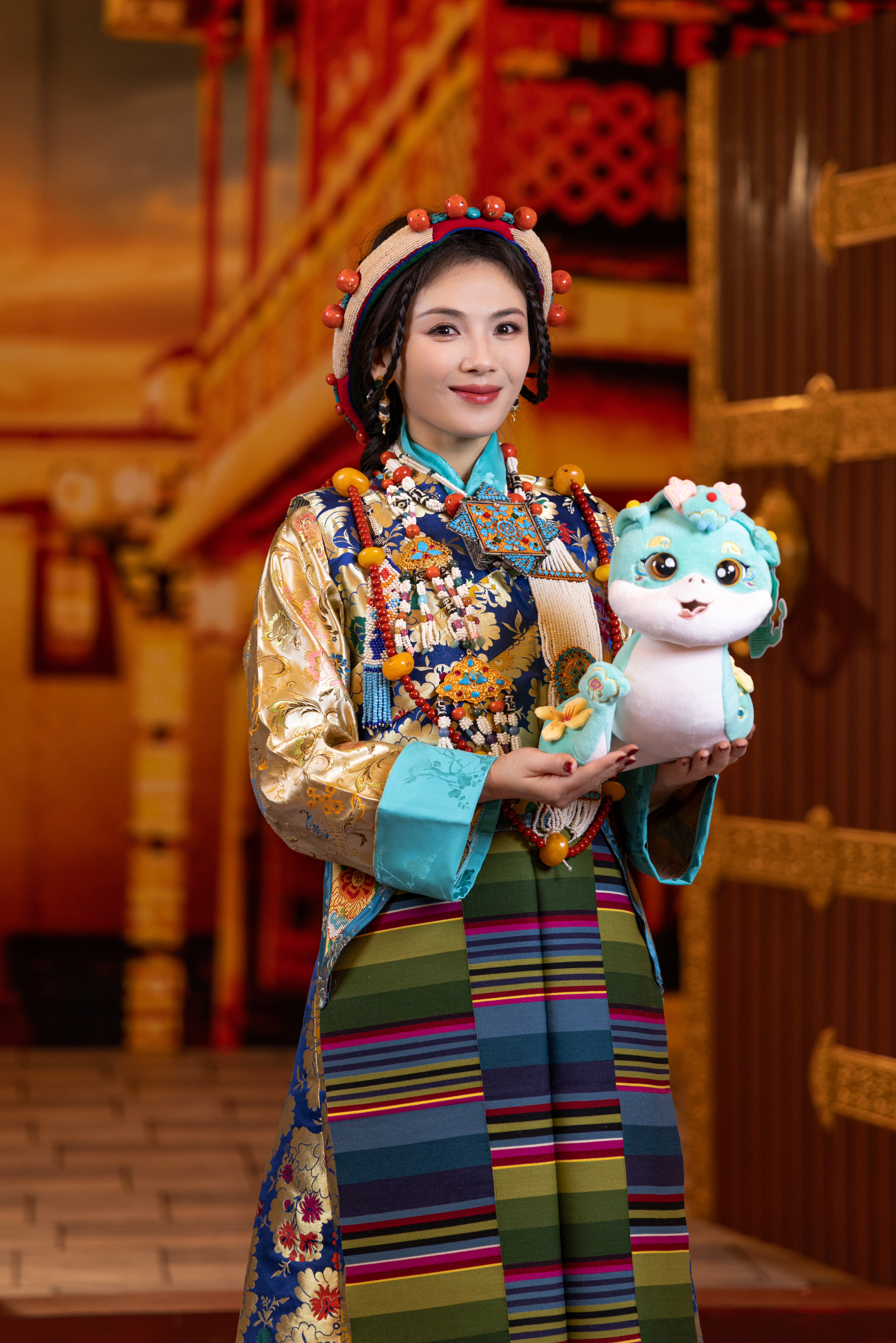 刘涛八登春晚  首次非遗春节 期待涛姐[哇]      