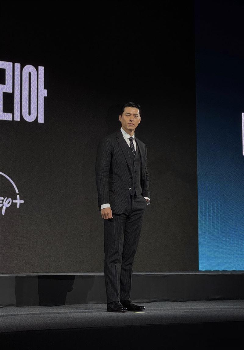 玄彬为新剧增重13公斤 据台媒，玄彬出席《韩国制造》在首尔的制作发布会。为了诠释