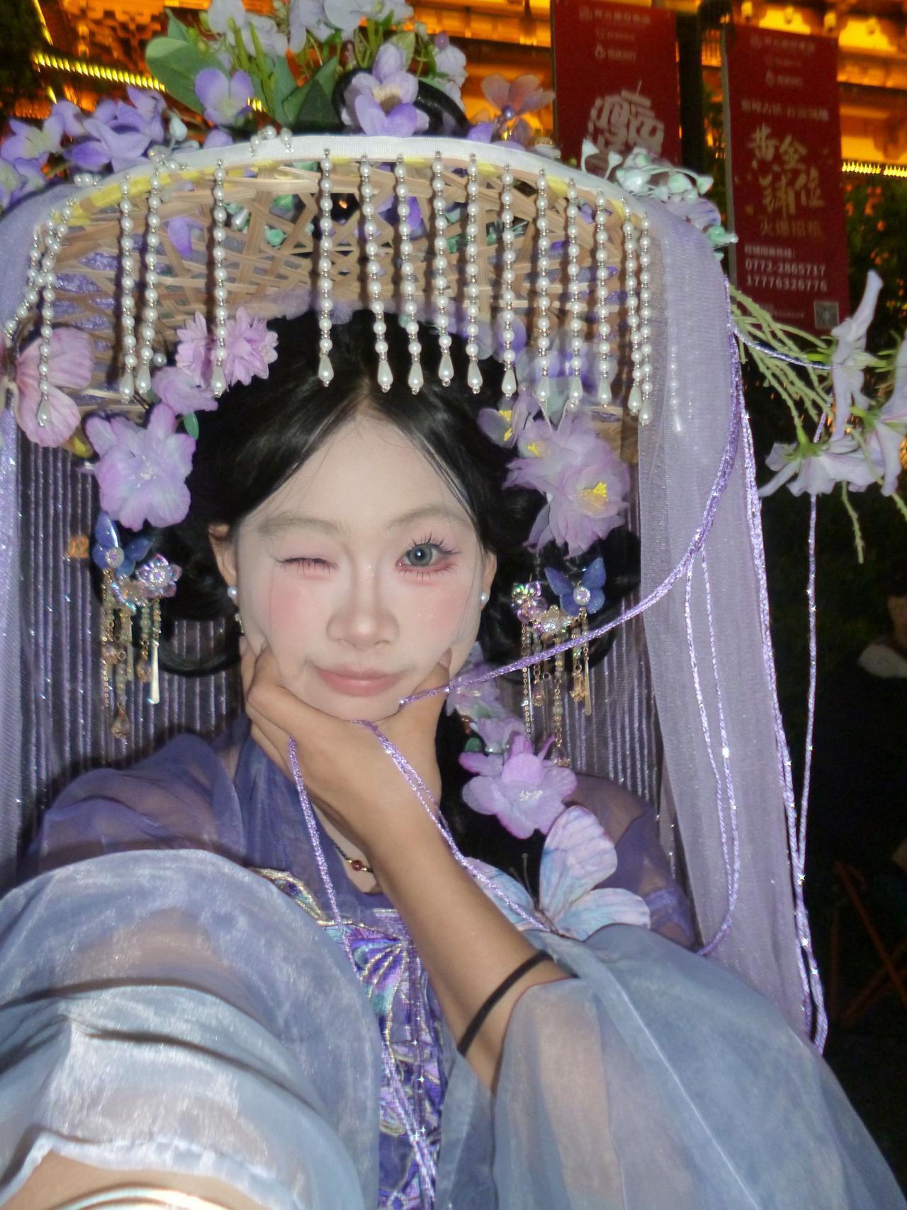 古镇随手拍约拍 汉服妆造攻略 古风打卡地 汉服夜游穿搭 汉服