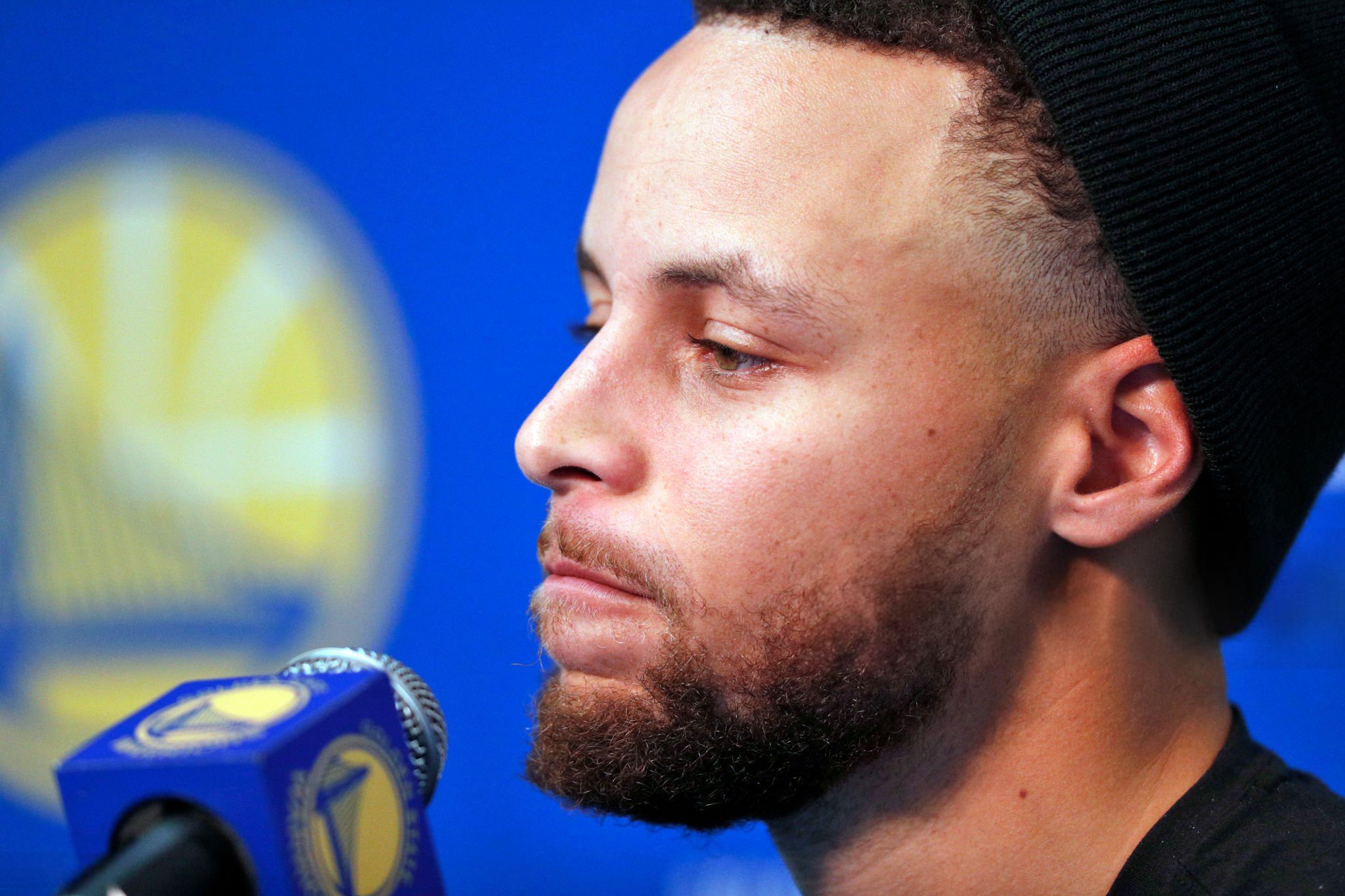 Stephen Curry | 赛后采访图库里ChangeTheGameForG