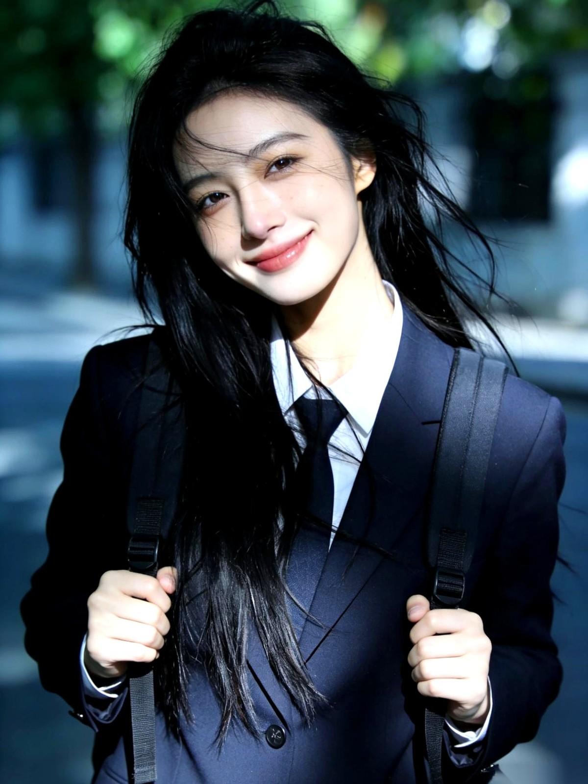 那句“在吗”，你到底在输入框里打了多少遍，又删了多少遍？
脑子里已经演了八十集电