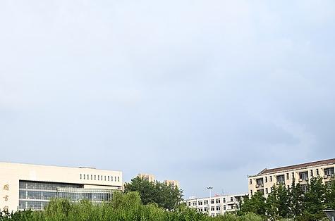别后悔：为了海关院校，而放弃985，选专业是认知+运气，不要后悔

近几年海关学