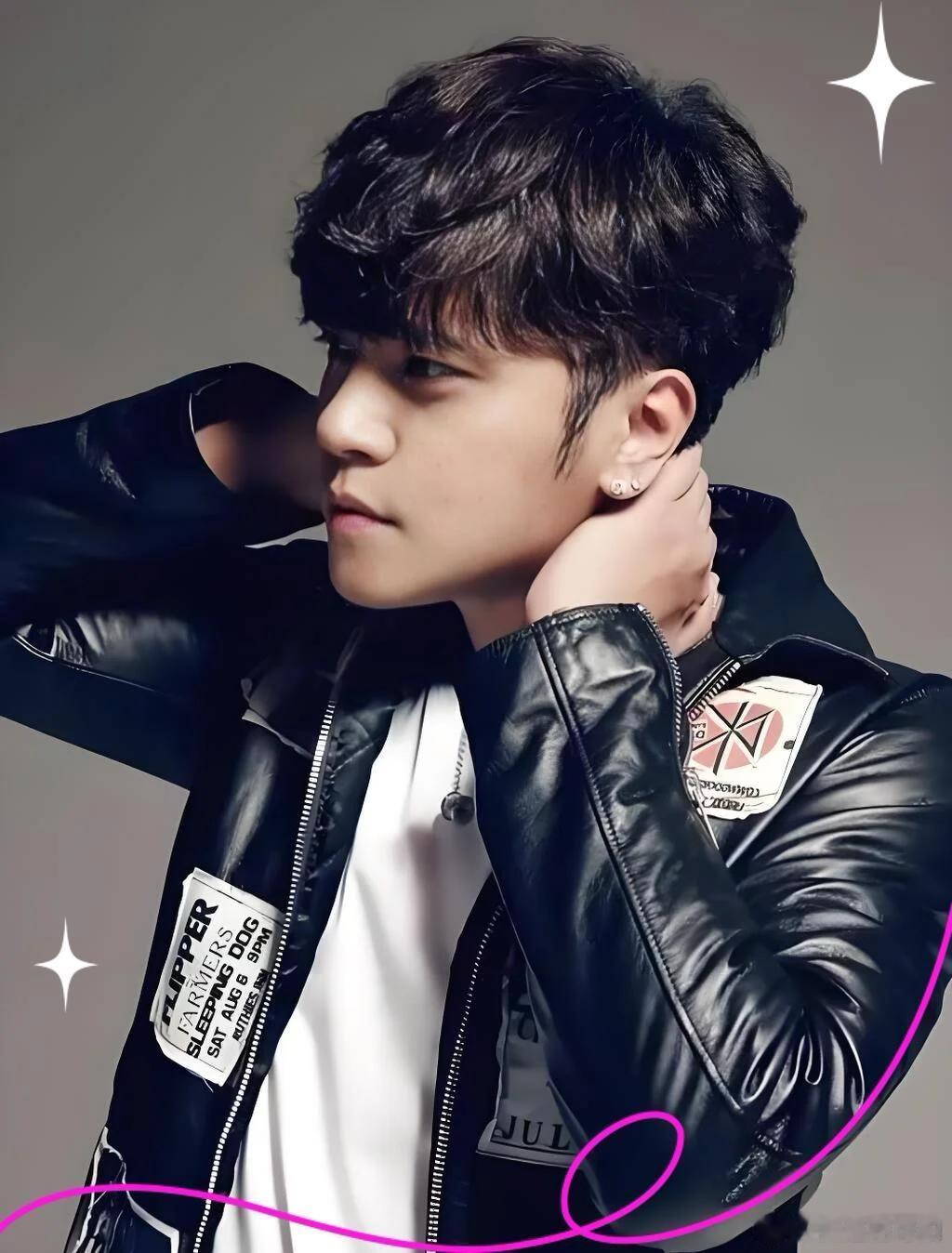 罗志祥经纪人4月14日回应罗志祥猝死传闻：“他早上去打球了。” 真的是辟谣比谣言