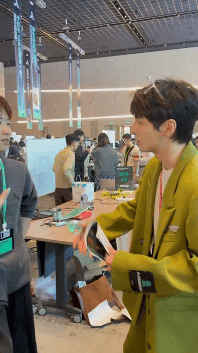 赛场是属于蒲熠星的主场蒲熠星大赛现场梦回一站到底  蒲熠星大赛现场梦回一站到底，