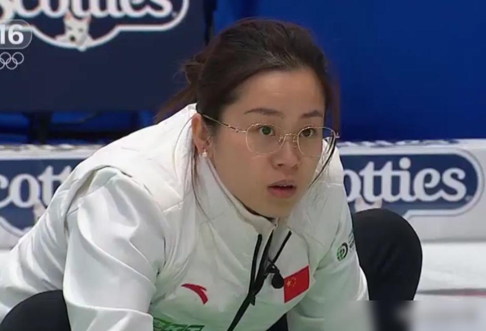 中国女壶2026年世锦赛循环赛打完了。6胜6负排第七，连淘汰赛的门都没摸着。
 