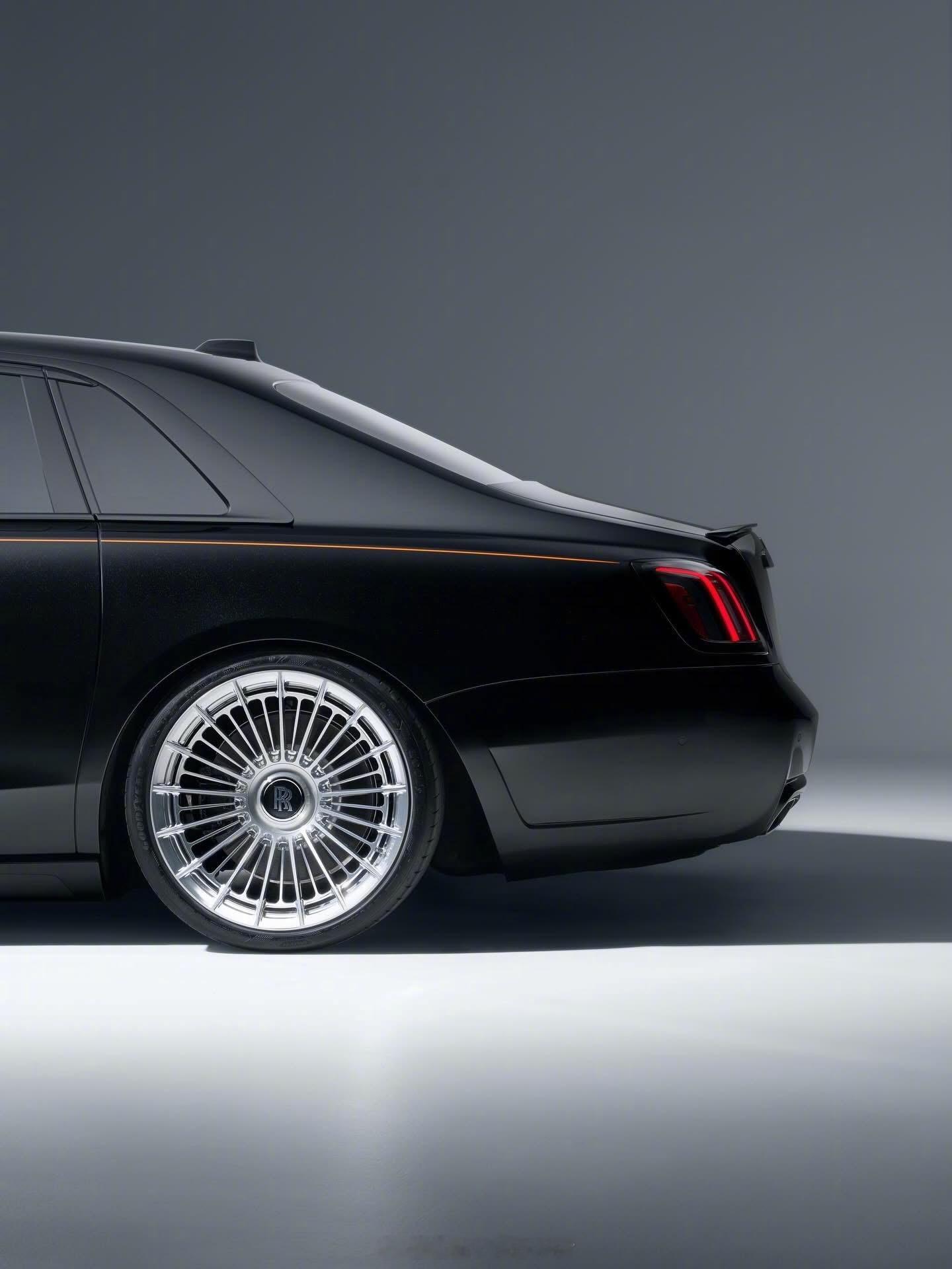 豪华轿车线条比例的标准🖤🖤劳斯莱斯古思特🖤 