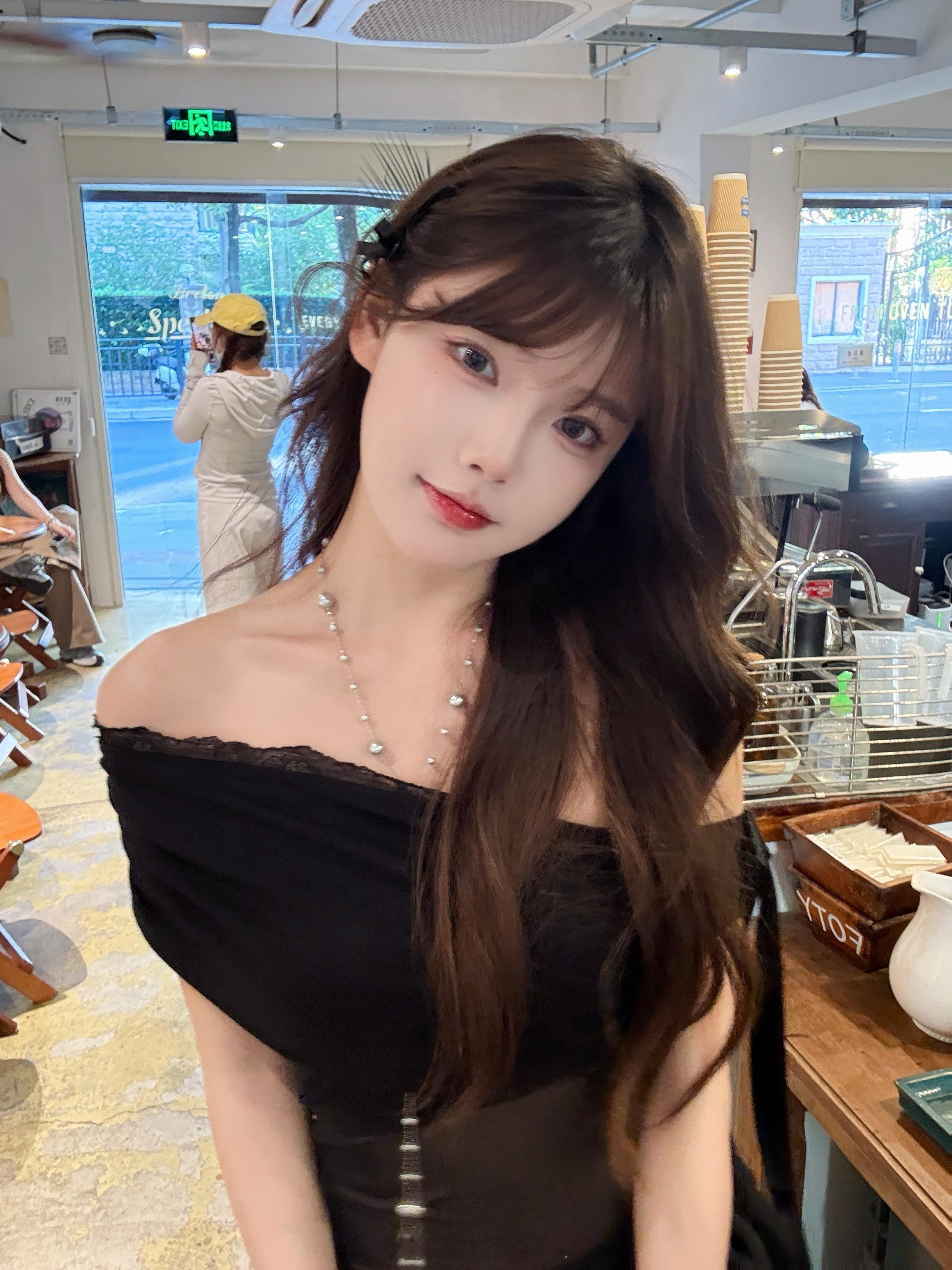 🖤🤍🐻 