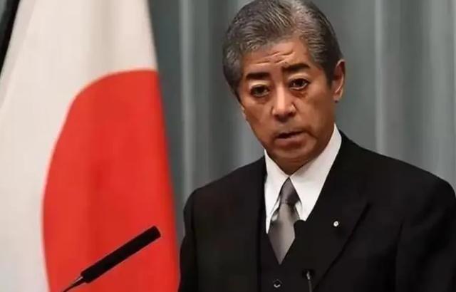 日本外相露出真正的面目，说没有将台湾问题归于中国的内政，反而说这时国际争端，触碰