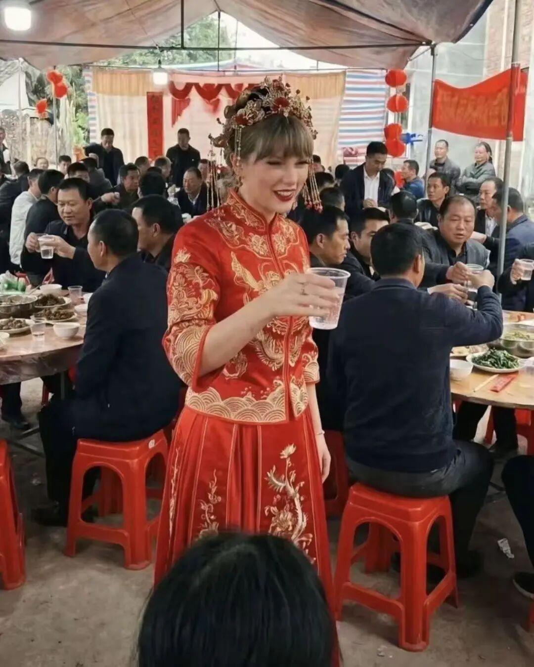 谁的青春里循环过无数次《Love Story》，谁就很难不为7月3号这天的新闻红