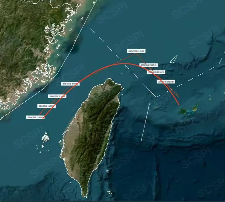 7月9日，日本海上保安厅“竹富”号巡逻舰自北向南穿过海峡！这次是保安厅，不是自卫