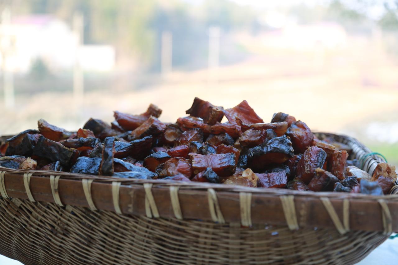 大家好，王胖牌腊青鱼明天上午10点左右会准时上架，交付时间从本月30号开始陆续为