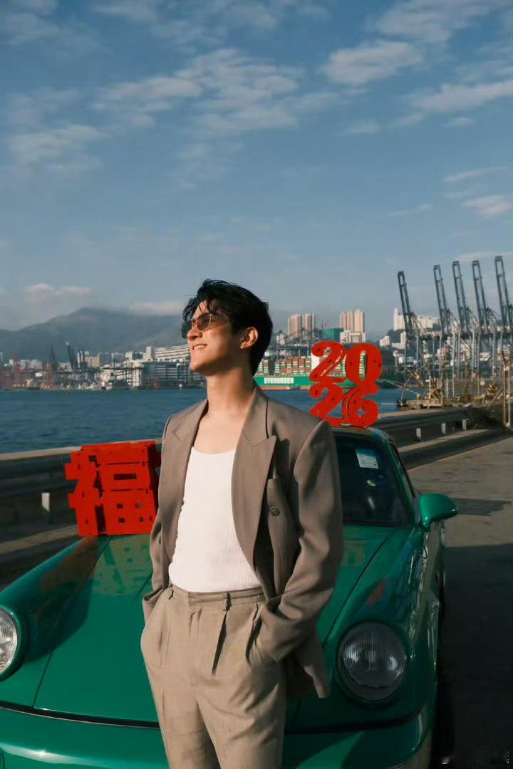 十日终焉官宣李治廷 终于等到官宣！李治廷饰演十日终焉乔家劲，武力与义气双在线，抵