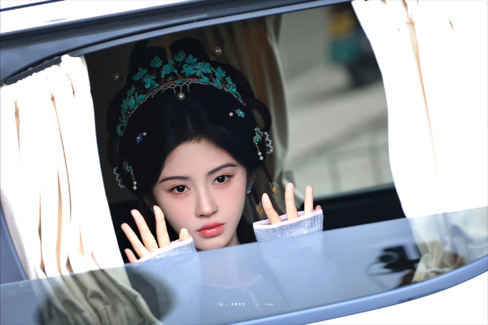 jjy鞠婧祎jjy 鞠婧祎姜黎非“时间啃噬距离每一秒我们都在靠近.” 