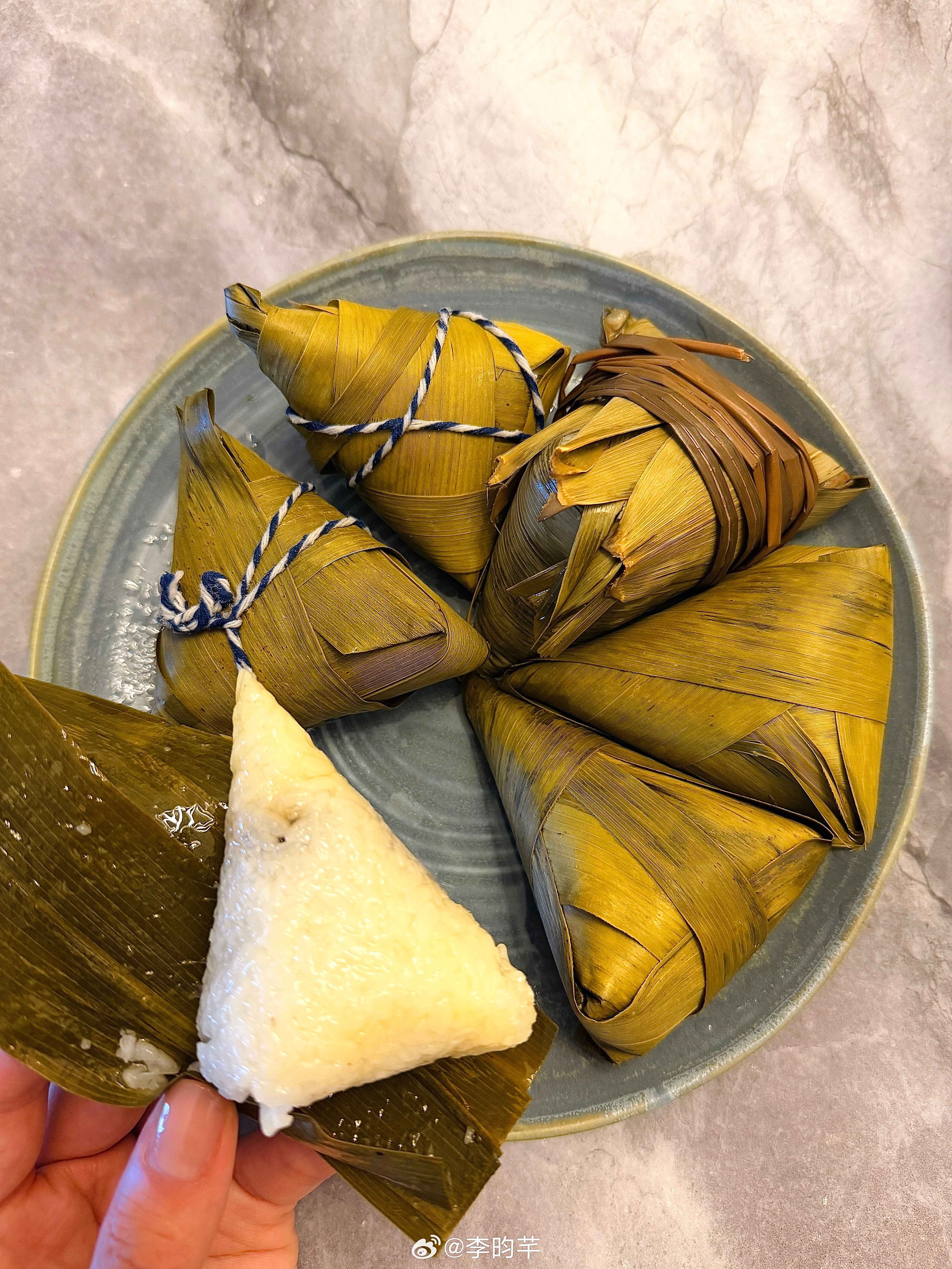 粽子必须吃大枣的 