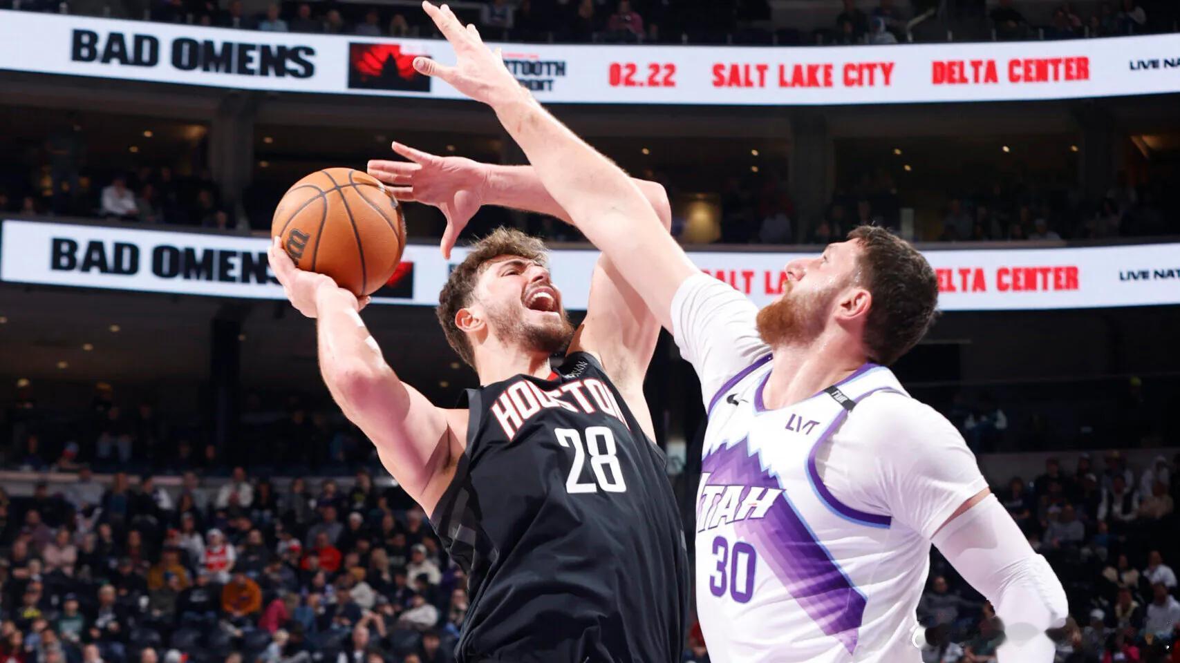 明日3场比赛预告🎬8:00 马刺vs活塞10:30 爵士vs火箭 