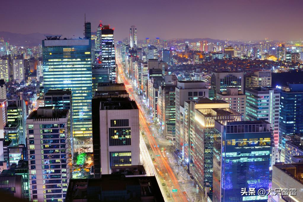 韩国总统还是个明白人。
近日，韩国首尔经济TV电视台发布“中国人横扫首尔江南区9