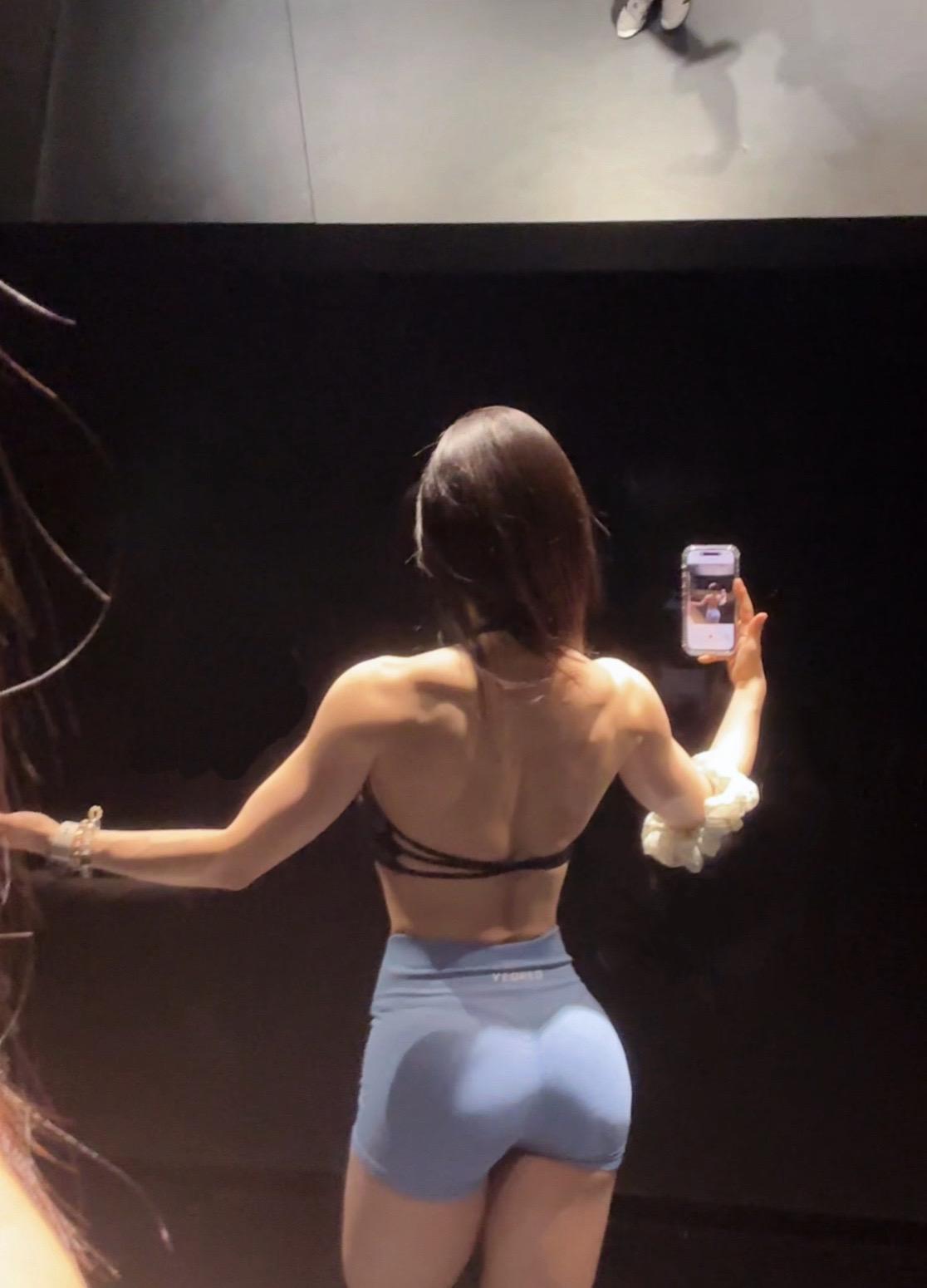 你对我是酷爱是敷衍