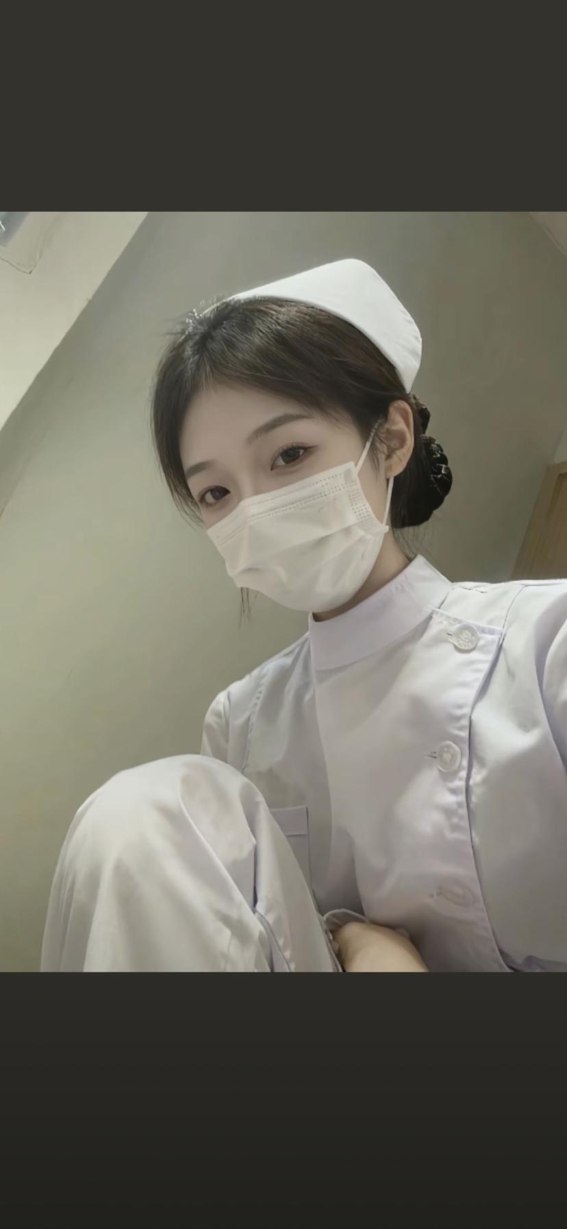 温柔的白衣天使，守护着每一个清晨与黄昏