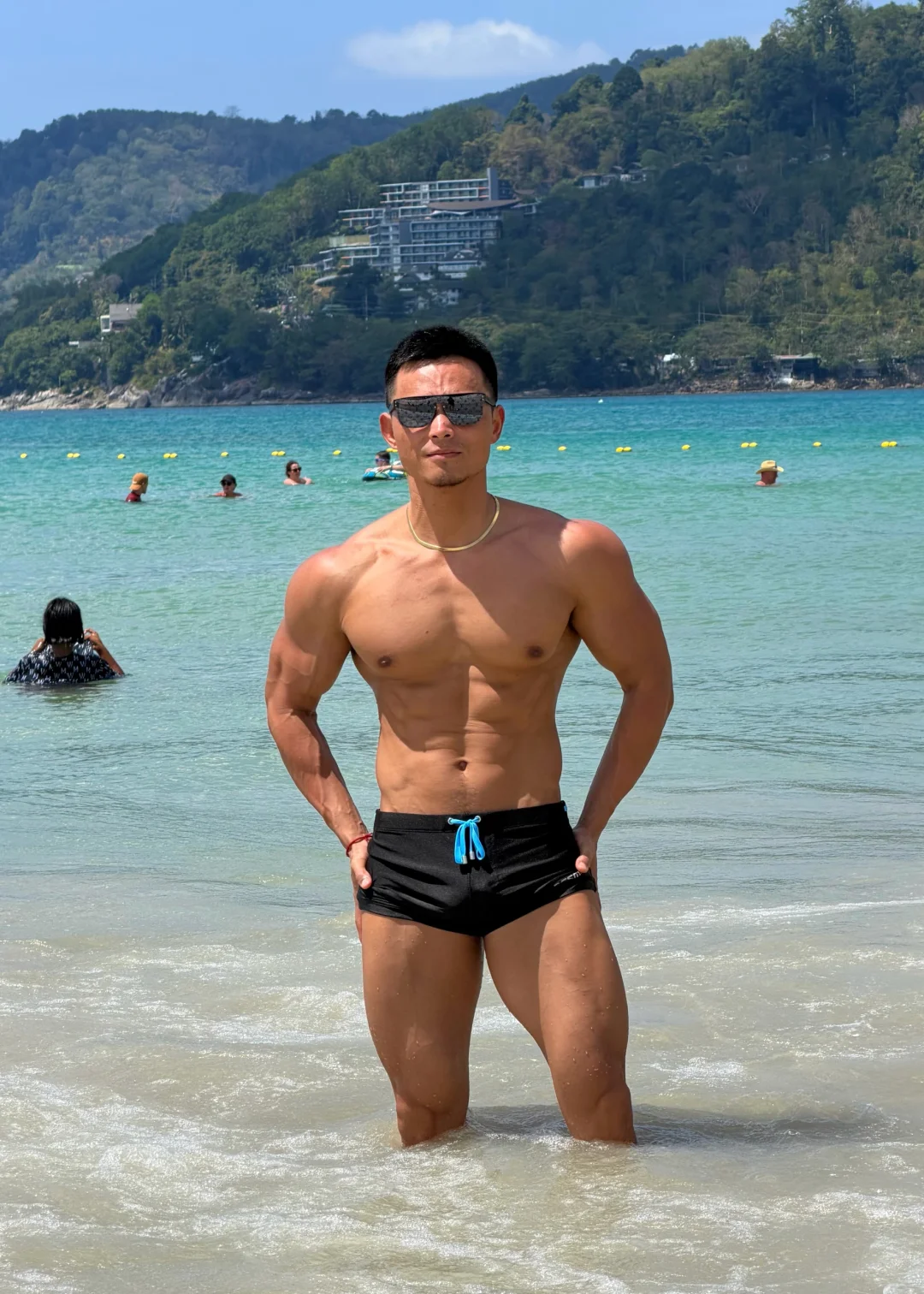 肤色无限接近当地人