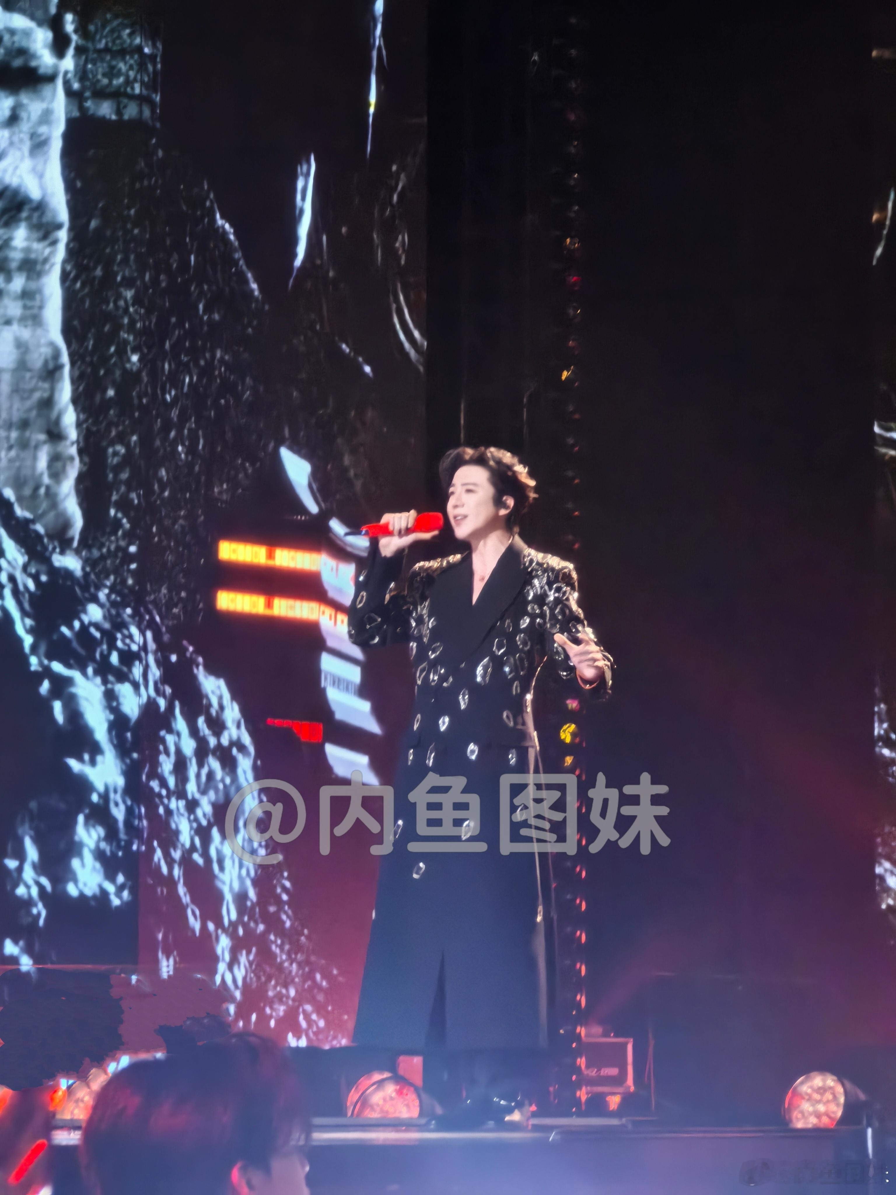 新鲜的内场刘宇宁~尖叫之夜红毯尖叫之夜