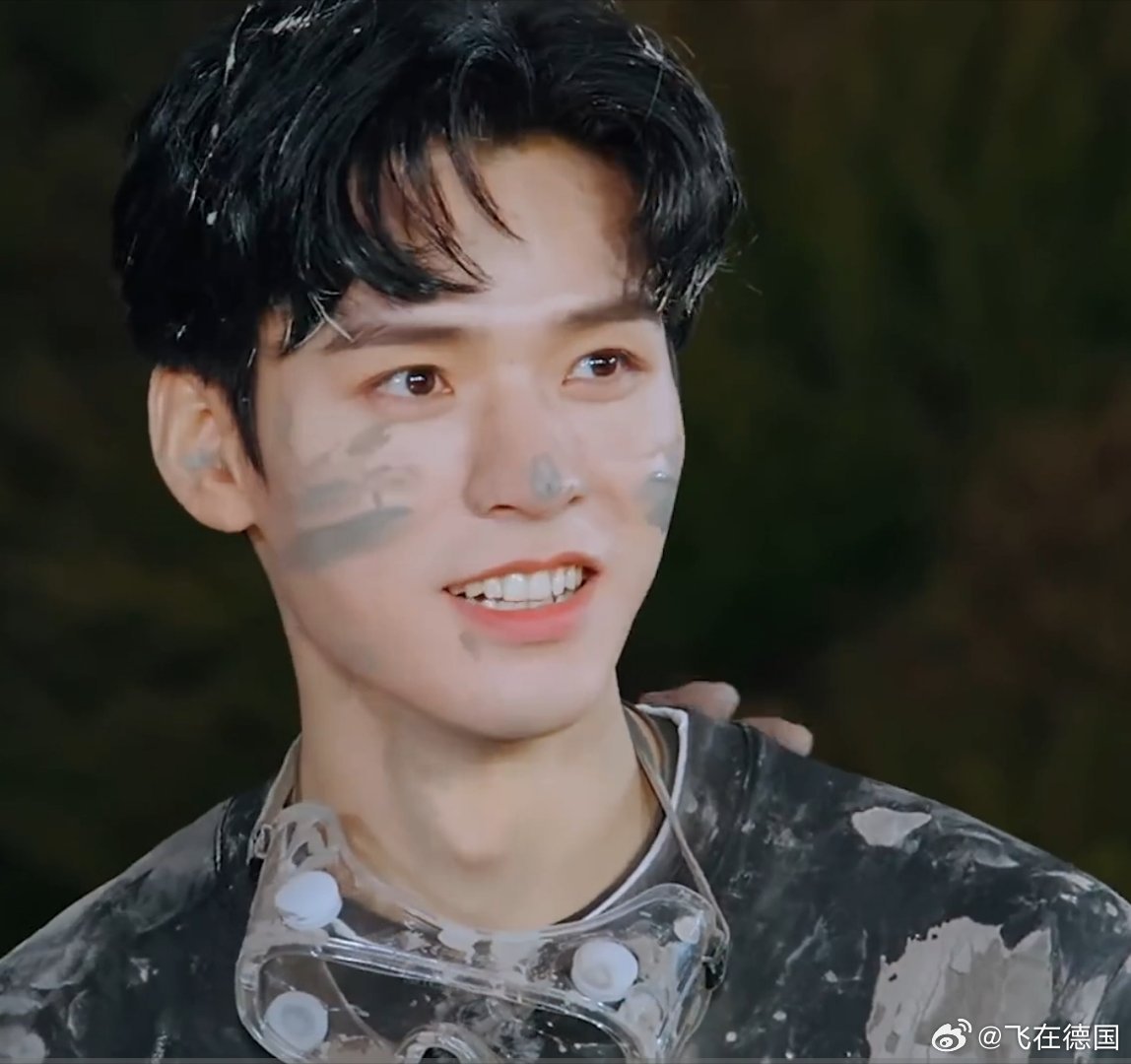 这是什么小猫咪行为啊也太可爱啦龚俊龚俊地球超新鲜龚俊一说苏暮雨台词气场都变了龚俊