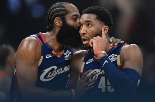 华境S全球首秀标配华为乾崑登峰造极！哈登狂砍28+5+4，解锁3大里程碑，骑士2