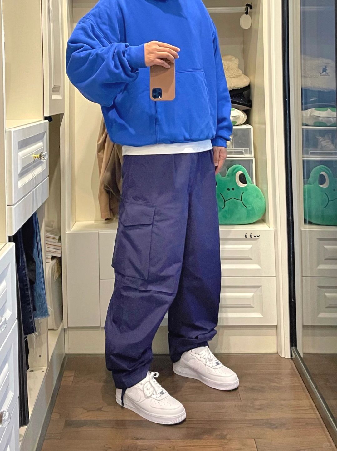 克莱因蓝｜工装裤穿搭