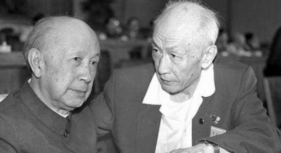 从1979年至1986年，钱学森先生连续3次拒绝美国!连中央领导出面劝都不行!钱