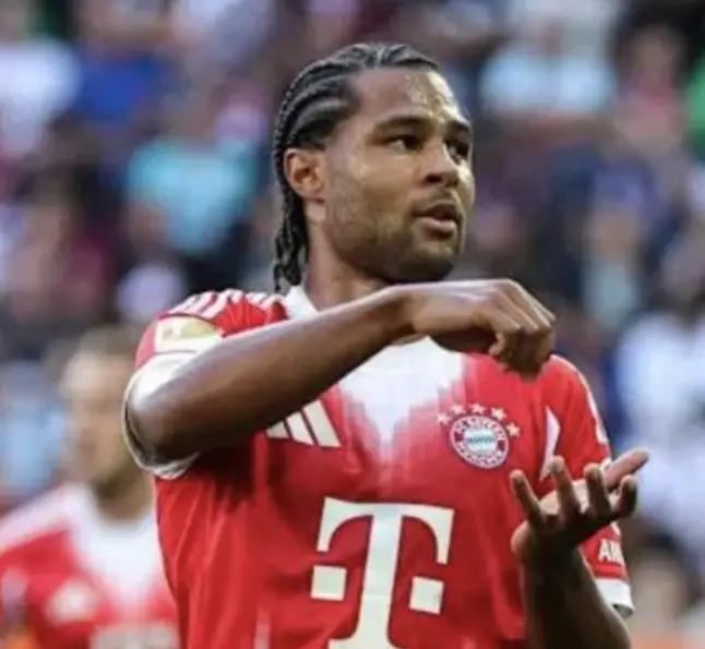 格纳布里因右大腿内收肌撕裂错过了世界杯！
格纳布里在穆夏拉缺阵的时候，他来了状态