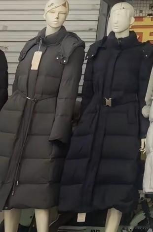 羽绒服翻新，千万别入这个坑！
我拿了一件长款羽绒服去翻新，想做个马甲，
他把我长