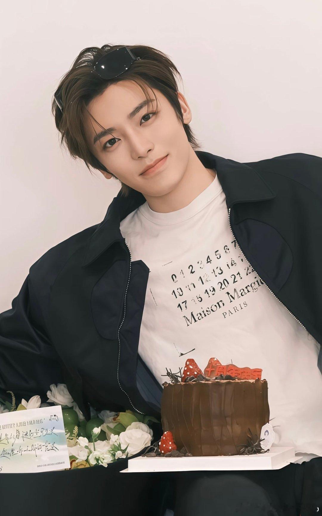 侯明昊6月没有进组安排希望不是资源下滑，只是想挑个更合适的本子好好打磨吧。侯明昊