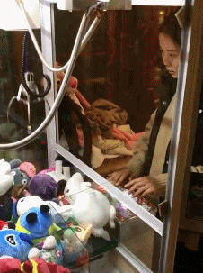 这娃娃机老板心善