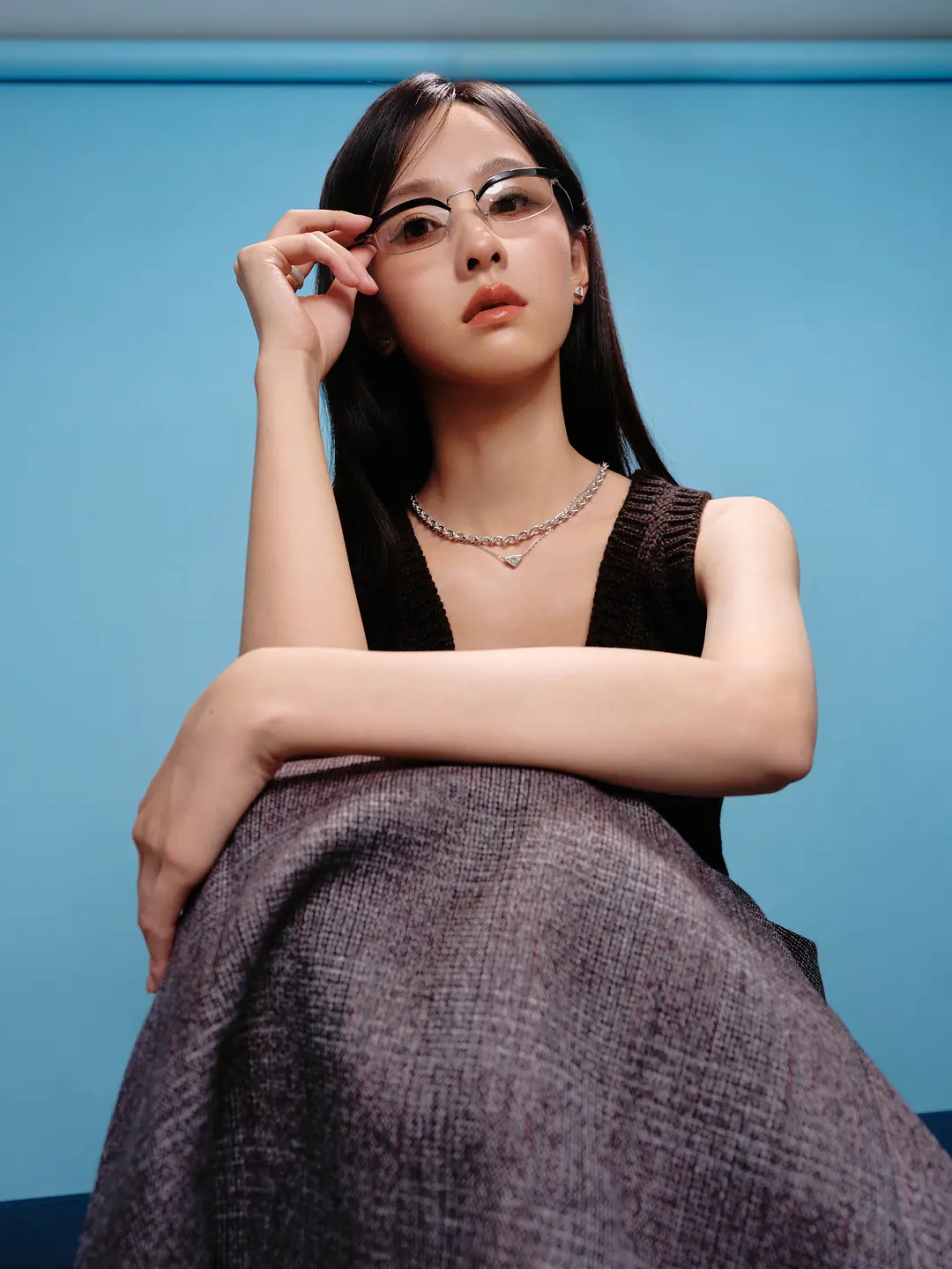 陈都灵Prada卖包 好僵硬 ​​​