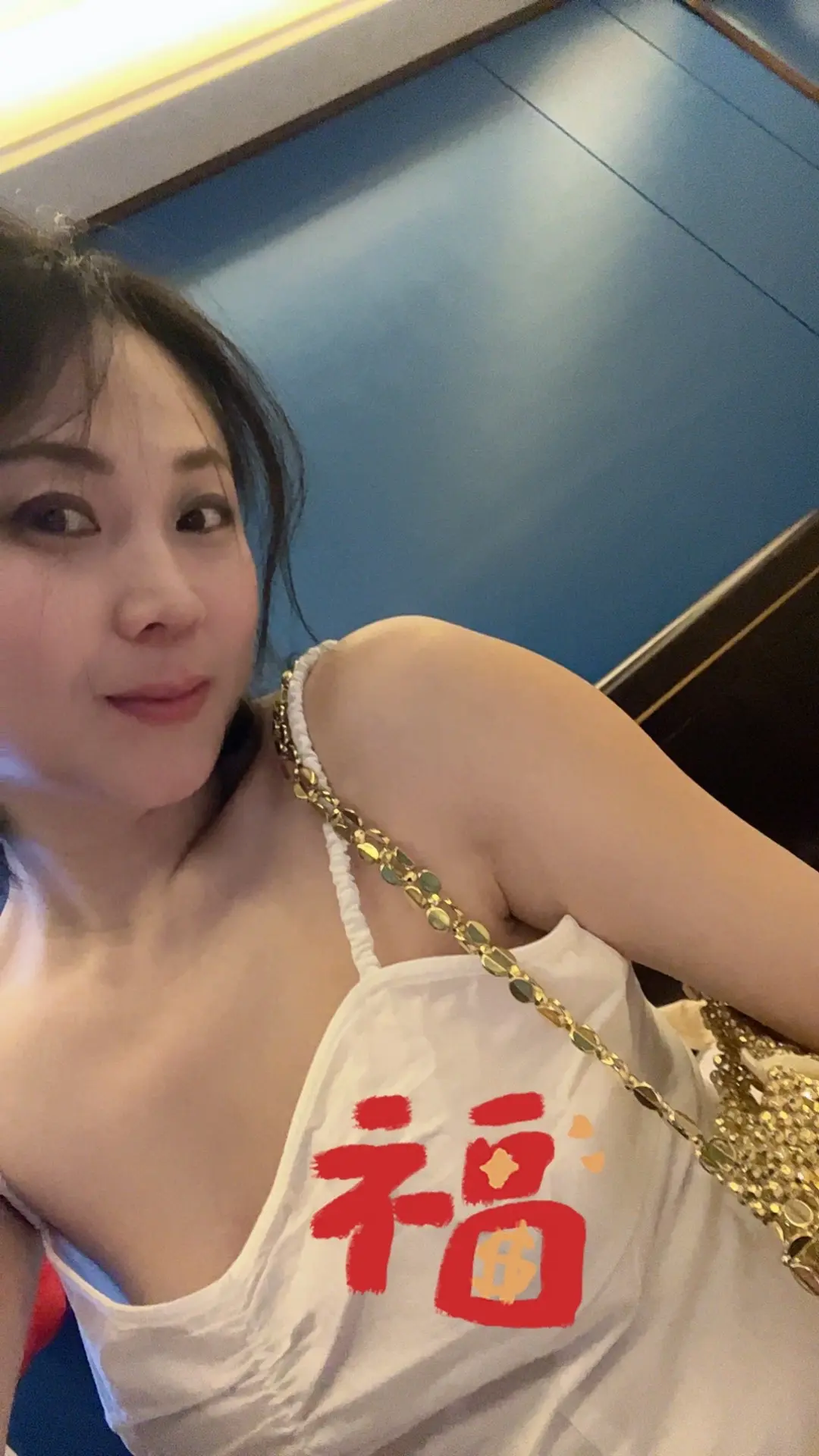开运歌曲😄爱别人要限量供应，爱自己yao火力全开
