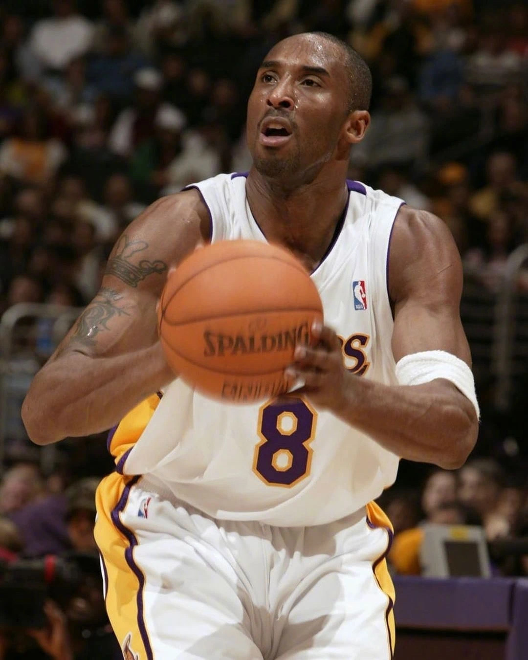 凌晨四点🕓💜💛科比KobeBryant凌晨四点 ​​​