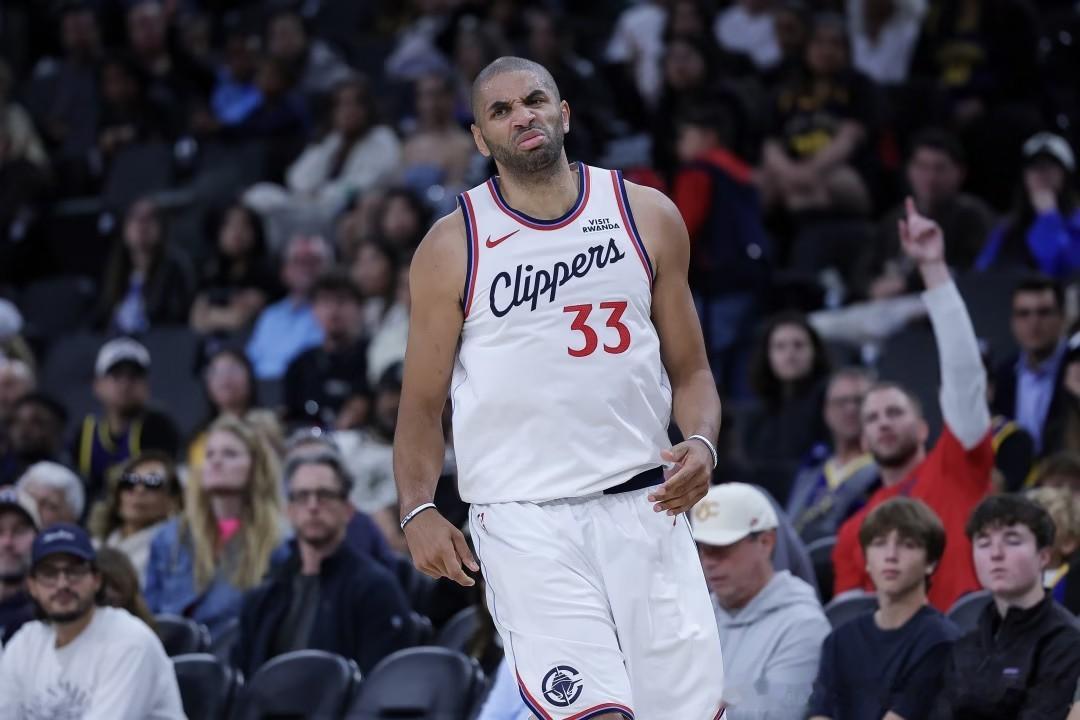 巴图姆看样子是要告别NBA了还没有找好下家 