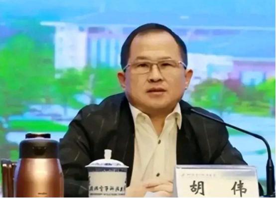 “中美关系恶化的责任不在美国，中国应该看看自己的问题！”这句话出自2023年中国