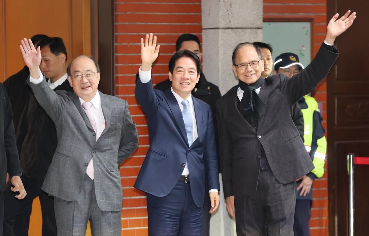 民进党故意刁难，韩国瑜果断“开刀问斩”！岛内舆论炸了锅

近期，原本台“立法机构