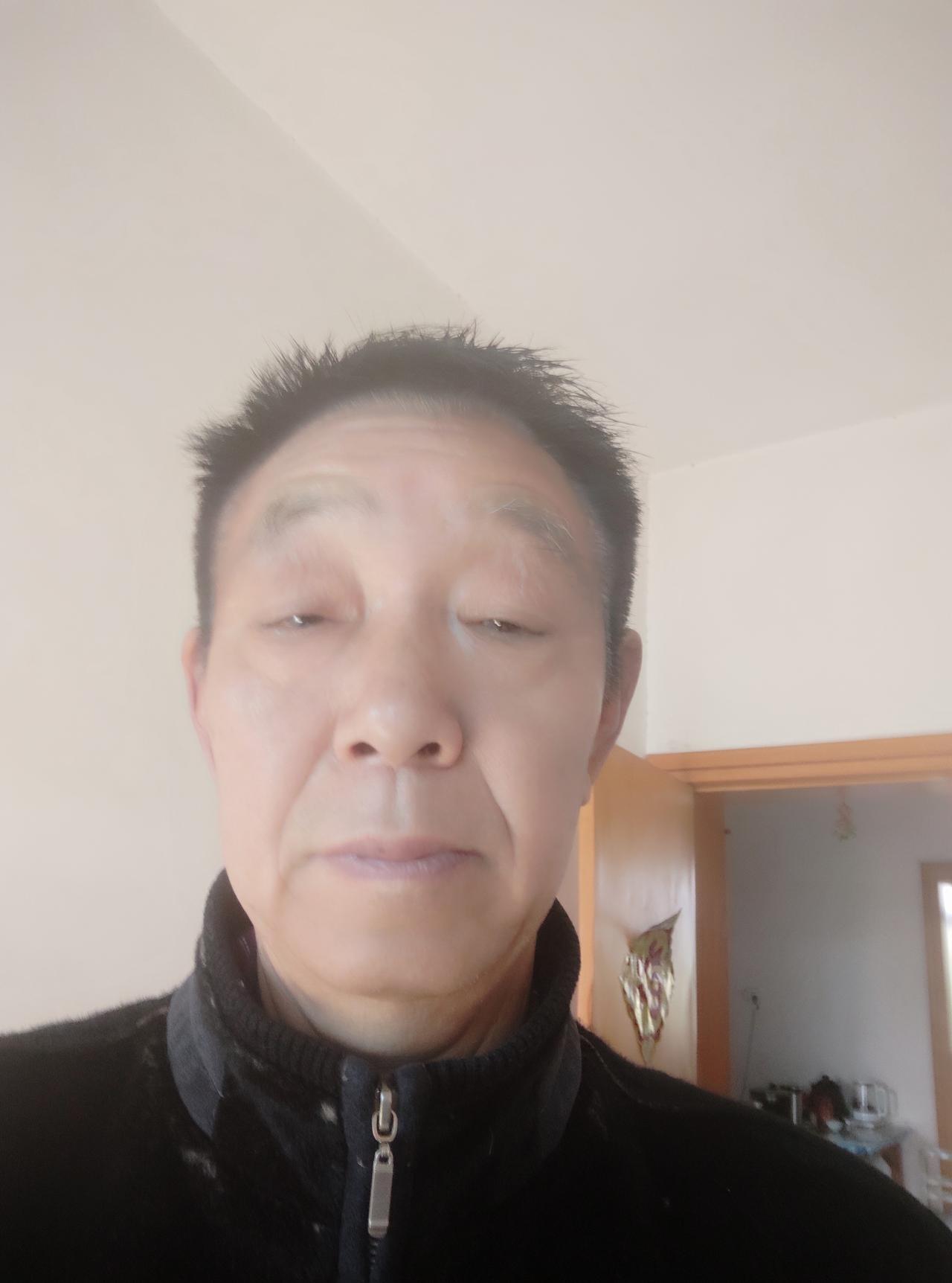 警惕！网上免费学AI，全是套路骗局
 
不知道大家最近有没有刷到过，全网遍地都是