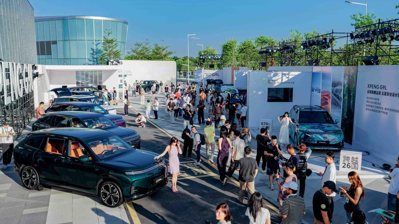 首秀即标杆 小鹏G9L凭硬核实用体验出圈

8月11日晚，小鹏G9L于广州完成全