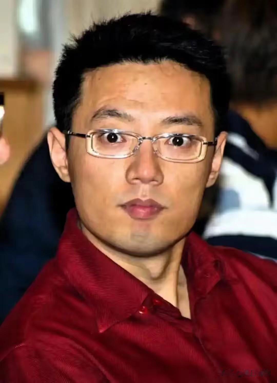 力帆太子爷当年花3000万买下国内第一台布加迪，车牌全是“JC”开头，如今却彻底