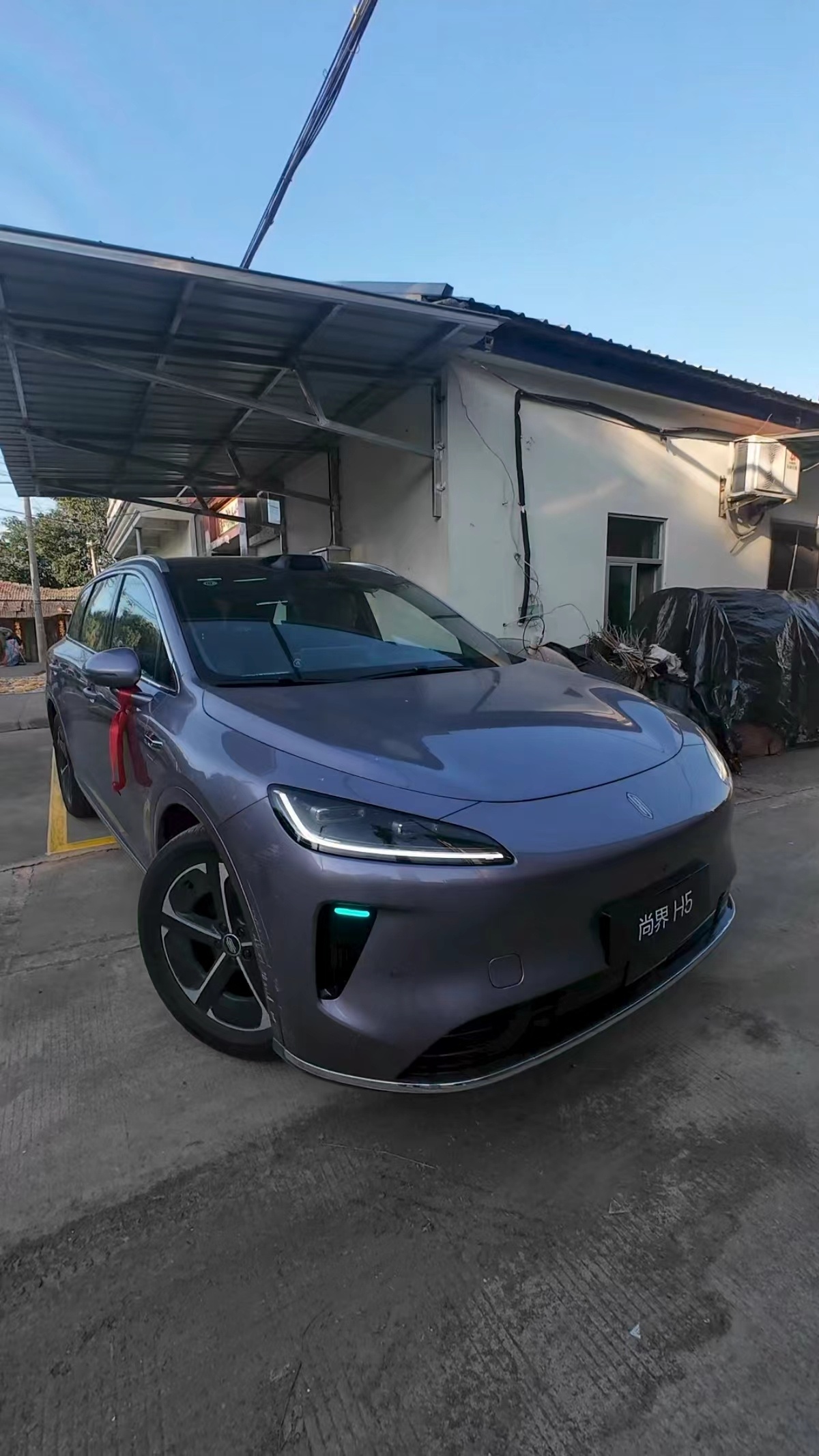 新手停车难售后驱车50分钟上门画线新手倒车忙的竟是售后师傅看看什么叫专业，！有一